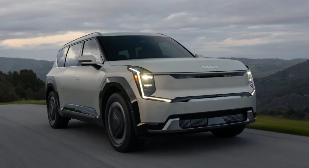 2025 Kia EV9 – $10,000 Customer Cash offer in March 2025