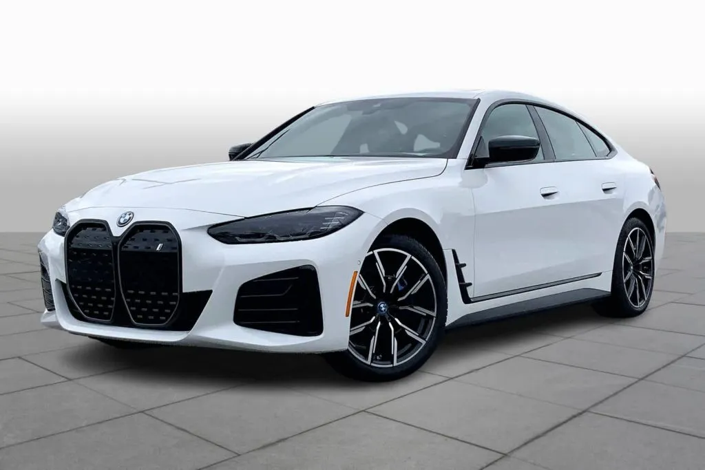 2024 BMW i4 July 4th deals