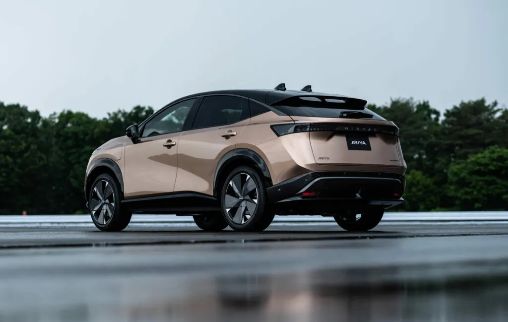 2025 nissan ariya