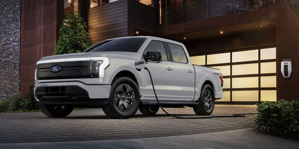 Ford 0% APR deals: 2025 Ford F-150 Lightning