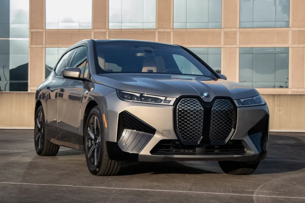 most reliable luxury EVs - BMW iX