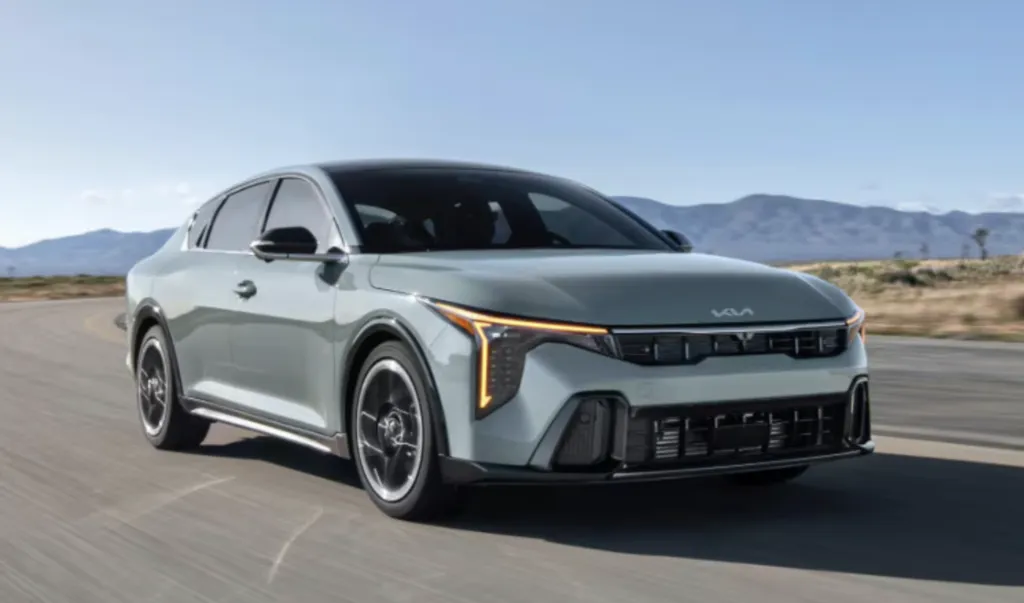 best new cars under $25,000 - 2025 Kia K4