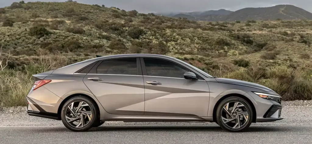 Hyundai Elantra APR deals