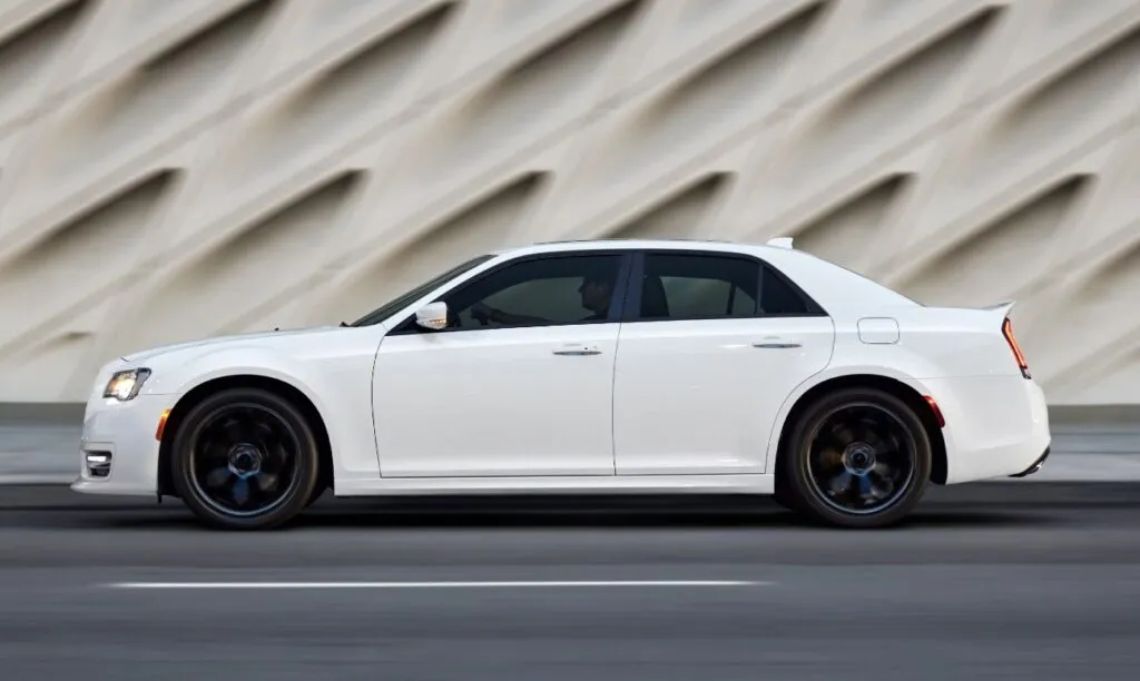 worst cars to buy: Chrysler 300